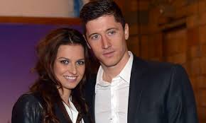 Grzegorz lewandowski fotografia, ostrowiec swietokrzyski, poland. Robert Lewandowski Seine Frau Verhindert Den Transfer Kleinezeitung At