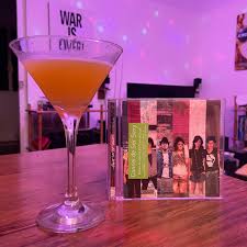 15: “Cansei de Ser Sexy”, Cansei de Ser Sexy + Porn Star Martini