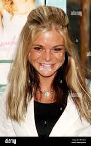 Muth hi-res stock photography and images