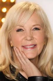 CBS Makes It Official: Linda Bell Blue Exiting As 'Entertainment Tonight' EP