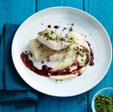 Zander Mit Rotweinbutter Und Petersilienwurzelpuree Rezept Zanderfilet Rezept Zander Rezept Lebensmittel Essen