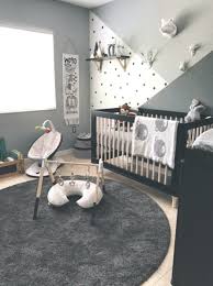 Es ist recht neutral von den farben daher. Ornamento De La Albarrada De La Habitacion Del Bebe 50 Ideas De Ornamento Baby Kinderzimmer Ideen Baby Kinderzimmer Kinderzimmer Ideen