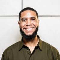 Kristin Maple's Instagram, Twitter & Facebook