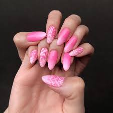 If you're suffering from skin allergies or sensitive to odors, you might want to consider this innovative nail system. Best Valentine S Day Nail Art Ideas Red Tips Ombre And Abstract Options Abound Buro 24 7 Singapore