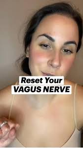 Baxter Bell Yoga: Mini Vinyasa 98: The Fractured Sun Salute