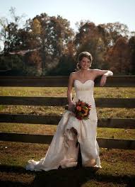 Alabama Brides Bridal Outdoor Bridal Farm Wedding Stone Bridge Farms Cullman Al Cullman Wedding Ve Wedding Portraits Wedding Venues Wedding Colors