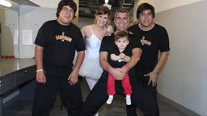 Todo lo que pasa en la televisión, el teatro, la música y el entretenimiento. El Hijo De Dady Brieva Le Eligio Un Nombre Bien Politico A Su Futura Hija Nexofin