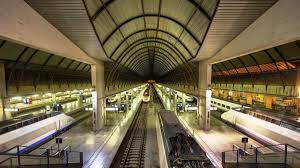 Maybe you would like to learn more about one of these? La Estacion De Sevilla Santa Justa Tres Decadas Entre Railes Y Accesibilidad
