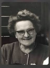 Anyone from Dolgellau? Do you know if there are any Nanneys (Nannau) still  in the area? My g'g'g'g'g'g grandfather came from Dolgellau in 1705 to  Virginia. His name was Nanney and he