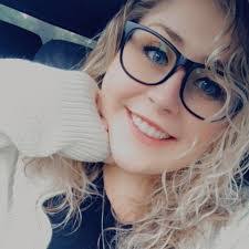 Diane Masters's Instagram, Twitter & Facebook