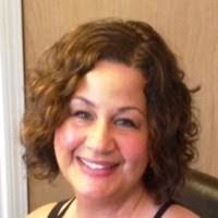 Anna Mayberry's Instagram, Twitter & Facebook