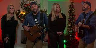 Enjoy these christmas candy recipes to make for gifting, stocking stuffers, serving at festive parties, or enjoying in front of the tree. Garth Brooks And Trisha Yearwood Get Emotional During At Home Live Cbs Christmas Special Music Mayhem Magazine