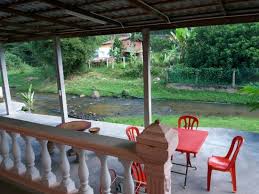 Resort ini menawarkan penginapan senibina kayu desa. Casaria Chalet Condominium Reviews Janda Baik Pahang Tripadvisor