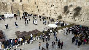 Download and listen online el muro de los lamentos by errante. La Unesco Ante Un Error Historico Quiere Borrar El Muro De Los Lamentos De La Tradicion Judia Infobae