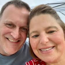 Amber Gaskins (@AmRaeGask)