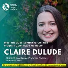 Samantha Warwick's Instagram, Twitter & Facebook