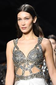 So, reversal of hadid's earlier statement to a more neutral stance, is. Bella Hadid Says She Made An Honest Mistake And Asks For Forgiveness