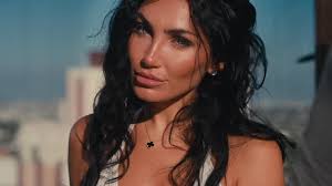 I'm talking to you!!! Let's relocate you to the sunshine state ☀️#real...