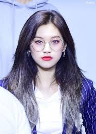 Top 5 Female K Pop Idols Who Look Classy Sophisticated And Chic With Glasses On Kpopmap Kpop Kdrama And Trend Stories Coverage