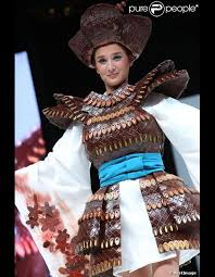 Le Salon Du Chocolat Chocolate Fashion Chocolate Art Moda Fashion