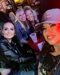 🖤 CASEY SAVAGE 🖤