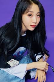 Pin De Lutfin Aurilli Nursuciawati Em Greasy Hamster Em 2020 Mamamoo Mulher Da Minha Vida Moonbyul