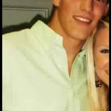 Colin Bray (@cbrraay9)