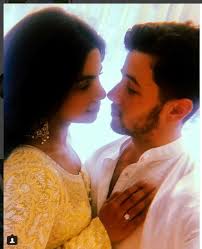 Nick Jonas jikkonferma l-għerusija mas-superstar ta' Bollywood (Ritratt)