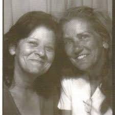 Donna Caroselli's Instagram, Twitter & Facebook