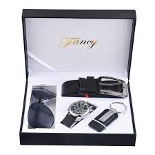 This Is A Great Hit Luxury Men Watch Its On Sale Http Jagmohansabharwal Myshopify Com Products Lux Mens Gift Watch Luxury Gift Set Luxury Gifts For Men