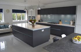 The problem is the installation costs which feels a bit high. Sutton Scots Grey With Graphite Real Kitchens Stunning Kitchens Designed By Experts Sigma 3