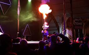 Cette année le salon de l'érotisme « erosexpo » arrive à caen le 8 & 9 février 2020 et c'est avec un grand plaisir. La Rochelle Le Salon De L Erotisme A Ouvert Ses Portes