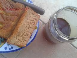 Plum Cake Au Miel De Caroube La Conque D Or Cake Au Miel Cake Miel