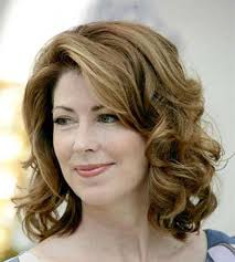 Medium Hair Styles For Women Curly Hair Styles Soft Curls For Medium Hair Curly Hair Women Medium Hair Styles For Women