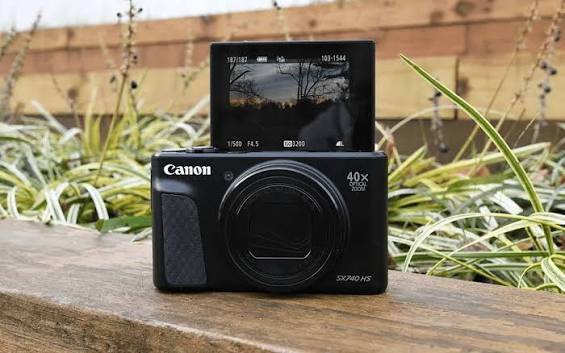 Máy ảnh Canon Powershot SX740HS (Nhập Khẩu) giá tốt, Trả Góp 0%