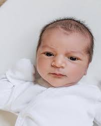 Lisa Centanni's Instagram, Twitter & Facebook