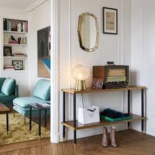 La Lampe A Poser Maison Pere Flirtant Entre Design Sophistique Et Accent Vintage La Lampe Maison Pere Lampes Salon Deco Maison Decoration Interieure Vintage