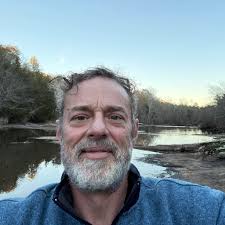 Raised beds coming along nicely, just got some good topsoil, it's a  beautiful day here in Oxford, winter broccoli coming slowly, my first  attempt , planted a little late