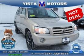 While driving approximately 45 mph, the battery indicator light illuminated and the power steering failed suddenly. Used 2004 Toyota Highlander Base In West Bridgewater Massachusetts