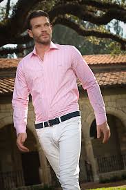 Codes promo, ventes flash, livraison offerte, trouvez le produit de vos rêves à prix réduit ! 1001 Idees Chemise Rose Homme Pour Voir La Vie En Pink