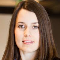 Amber Mackinnon's Instagram, Twitter & Facebook