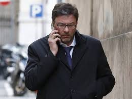 A giorgetti replica silvestro scotti, segretario generale della federazione italiana medici di medicina generale (fimmg). Giorgetti Lega Ora Al Governo Cosi Si Realizza La Pazza Idea Mia E Di Salvini Corriere It