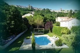 La Piscine Avec La Vue Sur Les Monts Avoisinant Picture Of La Maison Blanche Aubenas Tripadvisor