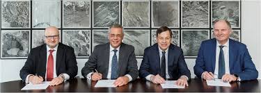 Guaranty trust bank plc on. Verschmelzungsvertrag Vorstande Von Dg Hyp Und Wl Bank Haben Unterzeichnet Dz Hyp Soll Ende Juli 2018 An Den Start Gehen Wohnungswirtschaft Heute