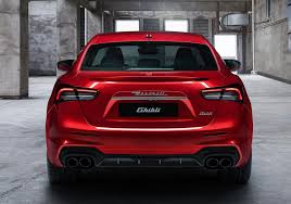 Detailed specs and features for the 2020 maserati levante including dimensions, horsepower, engine, capacity, fuel economy, transmission, engine type, cylinders, drivetrain and more. Maserati Extends Trofeo Spice To 2020 Ghibli And Quattroporte