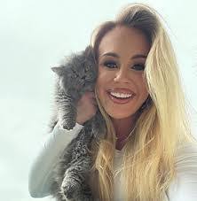 Megan Eagan's Instagram, Twitter & Facebook