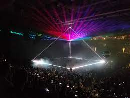 roger waters us and them tour