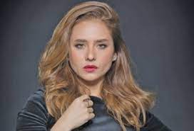 08:27 م السبت 31 يوليه 2021 كتبت بهيرة فودة: Ù†ÙŠÙ„Ù„ÙŠ ÙƒØ±ÙŠÙ… ØªØ³Ø§Ù†Ø¯ Ù‡Ù†Ø§ Ø§Ù„Ø²Ø§Ù‡Ø¯ Ø¨Ø¹Ø¯ Ø¶ÙŠØ§Ø¹ ÙƒÙ„Ø¨Ù‡Ø§ ÙˆØªØ´Ø§Ø±ÙƒÙ‡Ø§ Ø±Ø­Ù„Ø© Ø§Ù„Ø¨Ø­Ø« Ø¹Ù†Ù‡