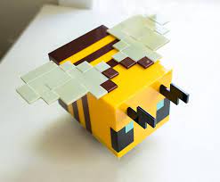 Minecraft is known world wide for the epic characters, icons and of course the blocks. Buy Minecraft Yellow Bee Figural Mood Light 5 Inches Tall Online In Vietnam B07nqc6kkb