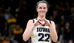 Caitlin Clark honored as AP Female Athlete of the Year following her impact  on women's sports | Arab News